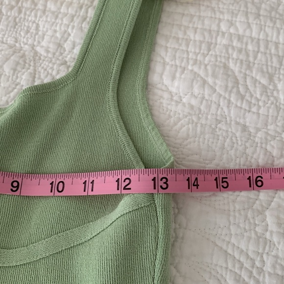 💚 Dress - Picture 8 of 10